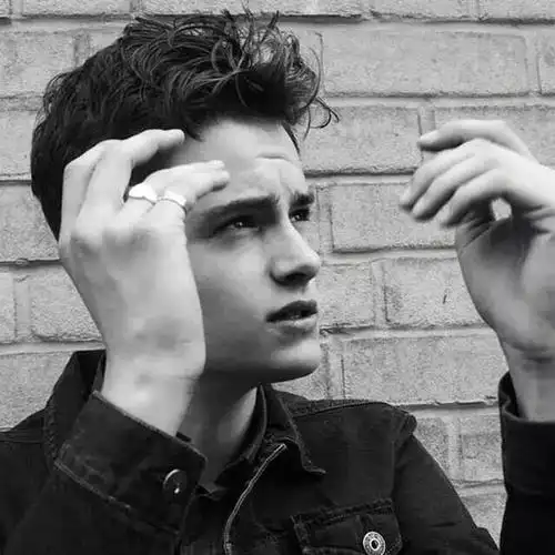 6686体育海外作者初梦良安