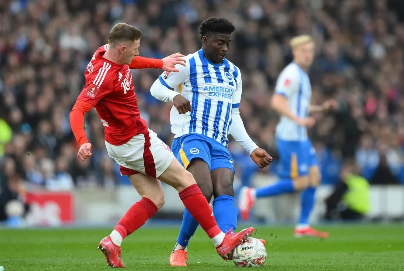 Британские СМИ: «Манчестер Юнайтед» планирует следующим летом усилить полузащиту, а Андерсон и Балеба станут кандидатами на роль