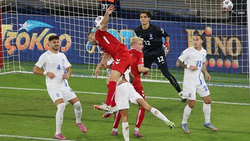 Греция против Дании