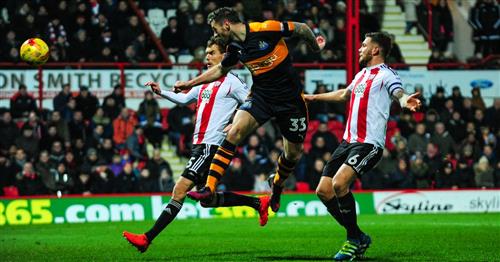 Ньюкасл против Брентфорда