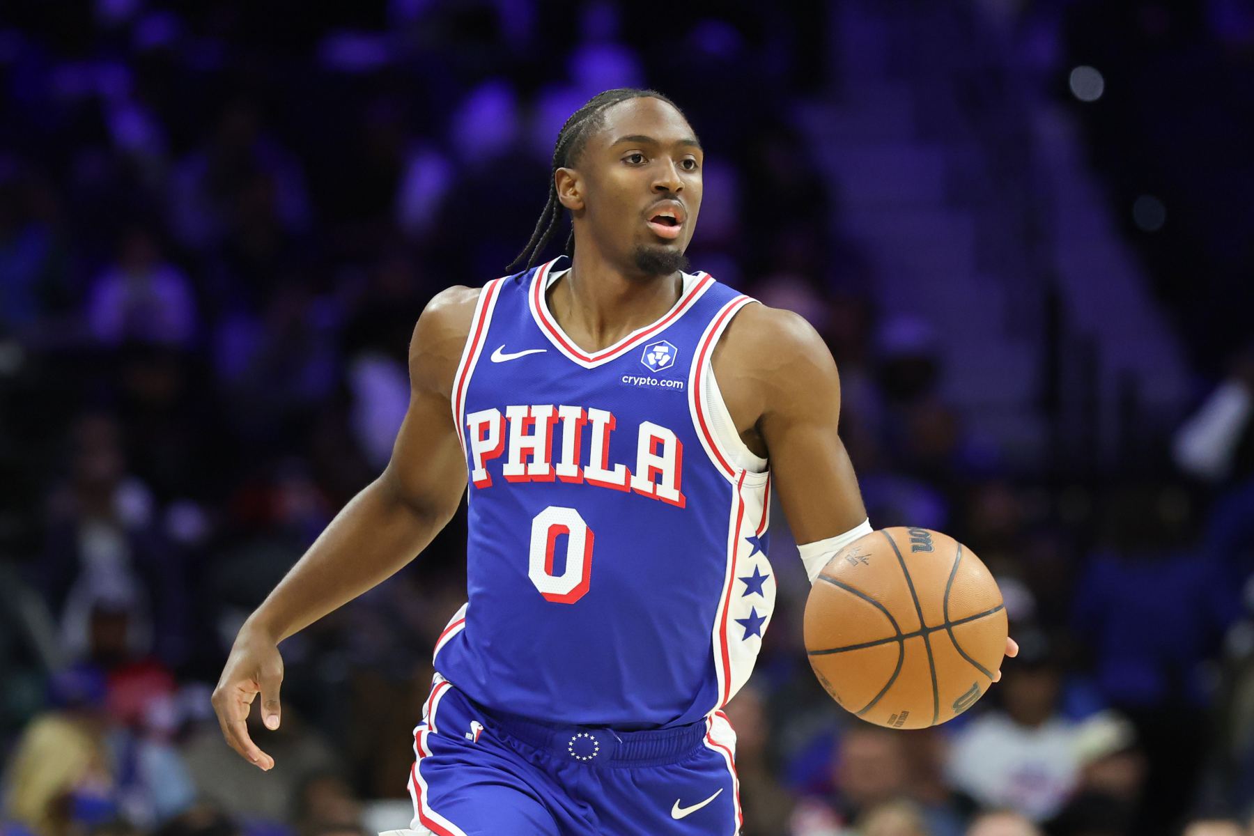 В последних двух играх «76ers» обогнали своих оппонентов в общей сложности на 26 очков в заключительной четверти, добившись двух крупных разворотов.