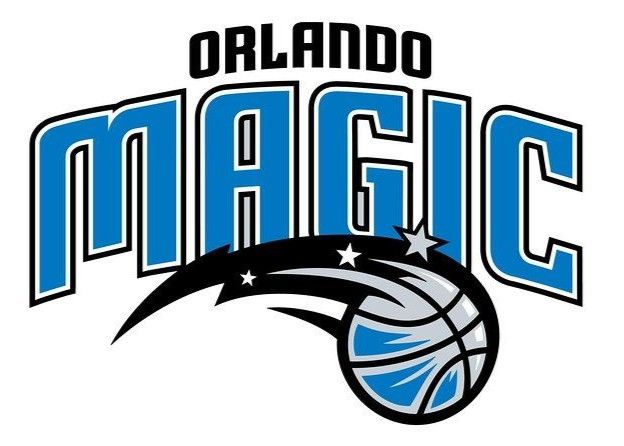 Внешний контроль мяча кажется холодным! «Мэджик» забили только 2 из 16 трёхочковых за тайм.